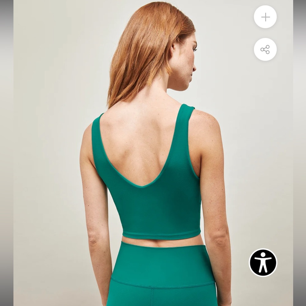 Carbon38 V-Neck Longline Bra in Melt Fabric, 2 colors available - Picture 2 of 13